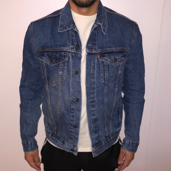 Levi's Other - LEVIS - Classic Men’s Vintage Fit Trucker Jacket